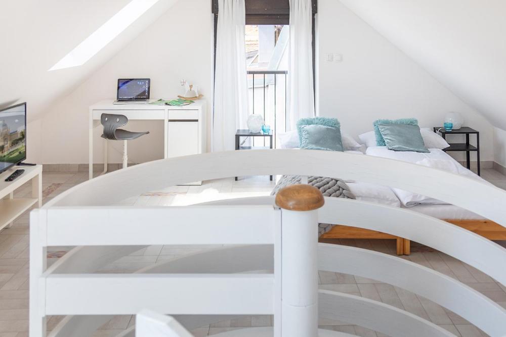 Rooms 88