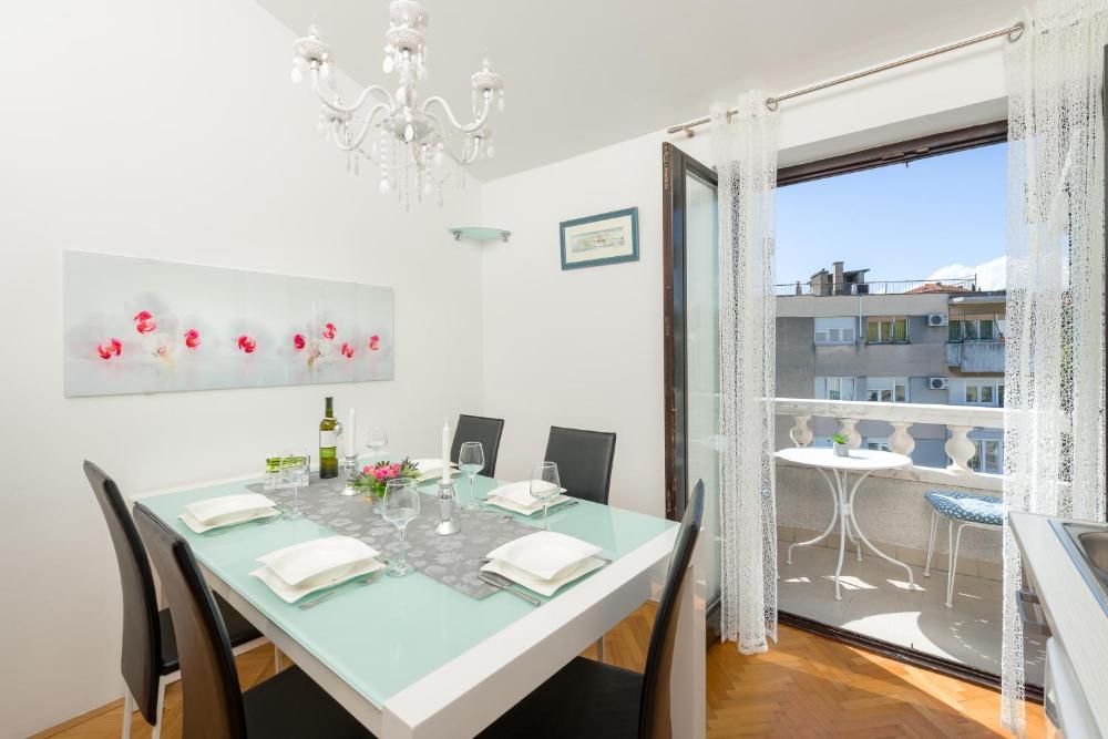Royal Luxury Apartments